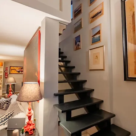Luxury-penthouse 50 Mt Da Pontevecchio - By Mois Collection Daire Floransa
