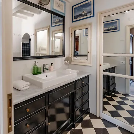 Daire Luxury-penthouse 50 Mt Da Pontevecchio - By Mois Collection *