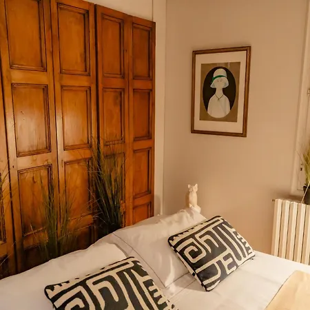 Luxury-penthouse 50 Mt Da Pontevecchio - By Mois Collection Daire Floransa
