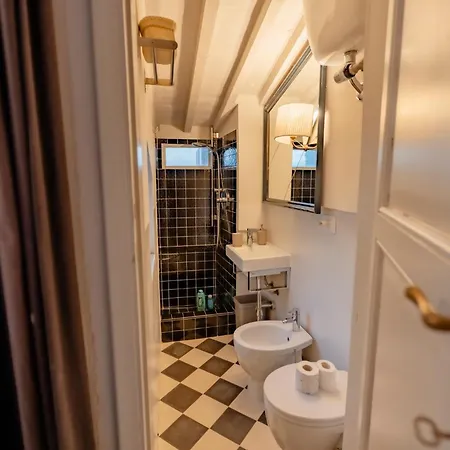 Luxury-penthouse 50 Mt Da Pontevecchio - By Mois Collection