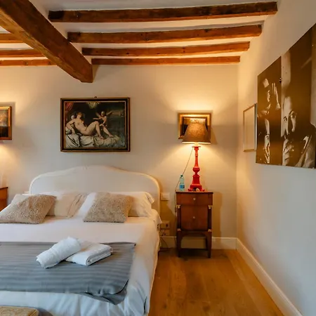 Daire Luxury-penthouse 50 Mt Da Pontevecchio - By Mois Collection *